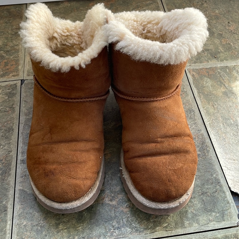 UGG Women Boots